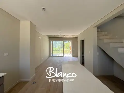 Dúplex en Venta en Aldeana Pilar, Del Viso, Pilar