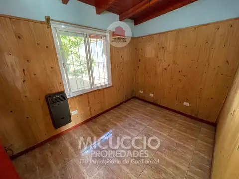 Casa en Venta con 1 cochera