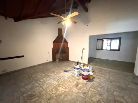 Depto Tipo Casa en Venta con 1 cocheras