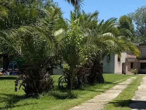 VENTA CASA 330 M² EN LOTE DE 2.531 M²- PILAR