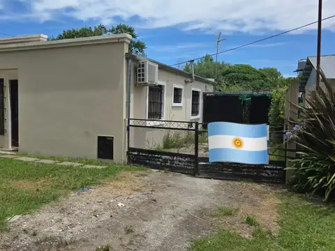 CASA EN VENTA EN VERONICA, PUNTA INDIO, BUENOS AIRES