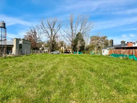 Terreno en Venta en Parque Exaltación, USD 39.000
