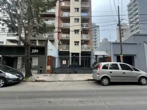 EXCELENTE PISO DE 4 AMBIENTES CON DOBLE COCHERA QUILMES CENTRO