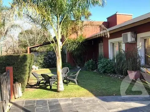 Casa en Venta en Monte Grande, USD 305.000