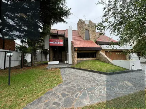 Casa en venta zona Caisamar