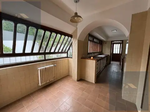 Casa en venta zona Caisamar