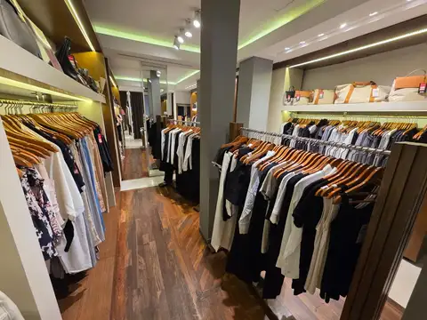 RECOLETA-VENTA-LOCAL-COMERCIAL-PREMIUM-VIDRIERA-AMPLIO SOTAN
