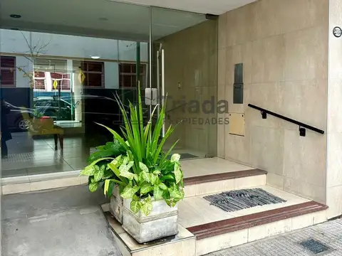 VENTA DEPARTAMENTO 2 AMBIENTES REFACCIONADO A NUEVO EXCELENTE OPORTUNIDAD EN BELGRANO CHICO