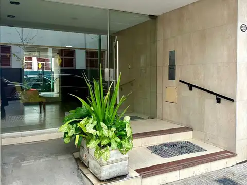 VENTA DEPARTAMENTO 2 AMBIENTES REFACCIONADO A NUEVO EXCELENTE OPORTUNIDAD EN BELGRANO CHICO