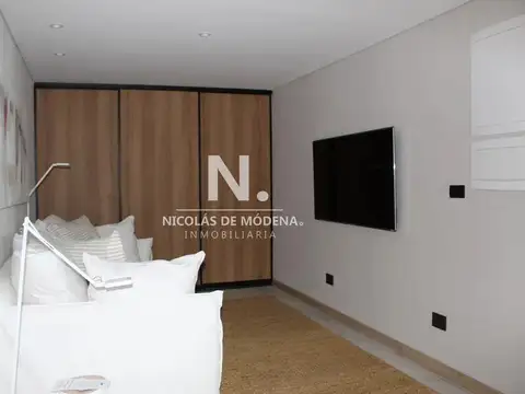 Vende apartamento de 2 dormitorios en Punta del Este