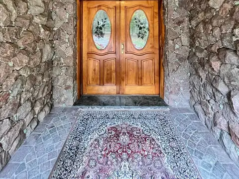 Venta Casa Premium en Parque de Las Naciones - 5 Ambientes - Guernica