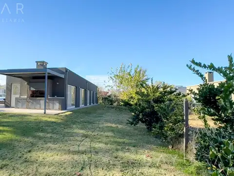 Casa en Venta en La Cañada - Los Arces, USD 174.000