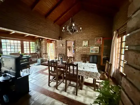 VENTA CASA ARGUELLO 3 DORM