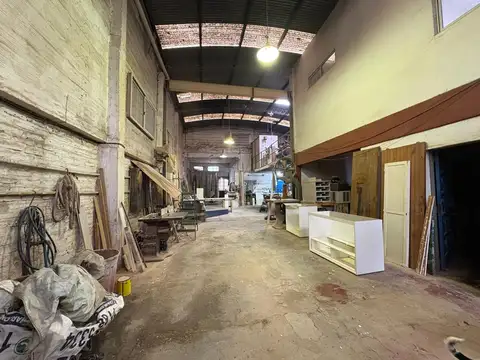 GALPON C/ VIVIENDA EN VENTA - JOSE LEON SUAREZ