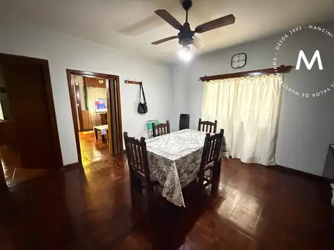 Casa 4 ambientes con 1 baño