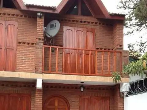 Triplex para 8  personas a  2 cuadras del mar, Temporada San Bernardo