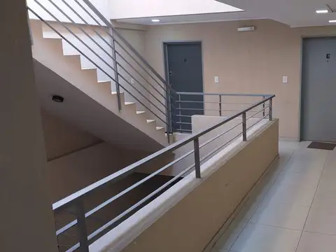 VENTA MONOAMBIENTE C/BALCÓN BERNAL ESTE