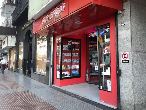 Local en Alquiler en Flores, $ 5.500.000