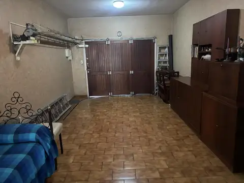 Casa en Venta en Liniers, USD 320.000