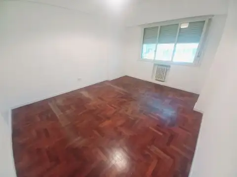 Departamento en Alquiler en Chacarita, $ 750.000
