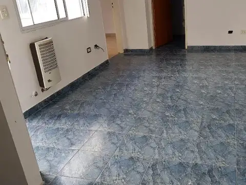 Depto Tipo Casa en Alquiler 15 años