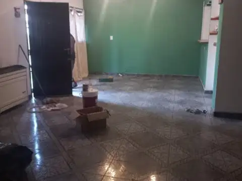 Rawson 1044 , Piso 1