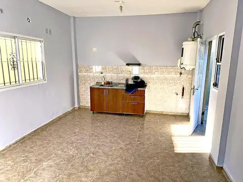 Departamento en Alquiler con 1 cocheras