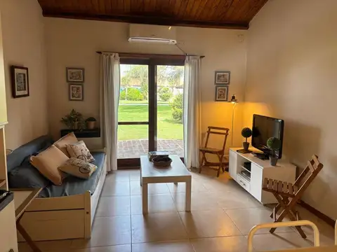 Dormy / Dormi en La Martona, Vistas Abiertas y Dos Baños Refaccionados