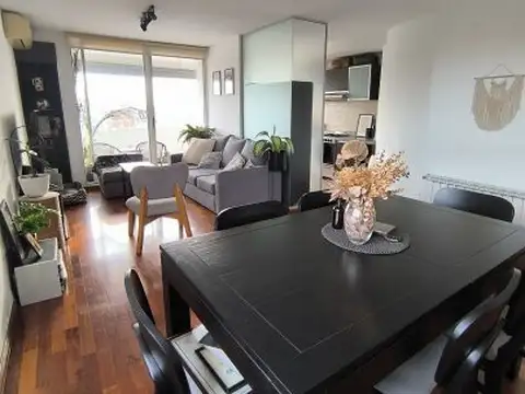 Departamento en Alquiler con 1 cocheras