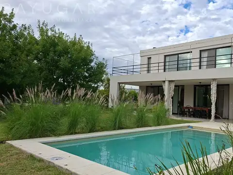 Venta Casa - Barrio Golf - El Cantón / Escobar