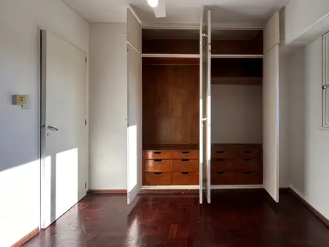 Entre Ríos 300, Piso 9