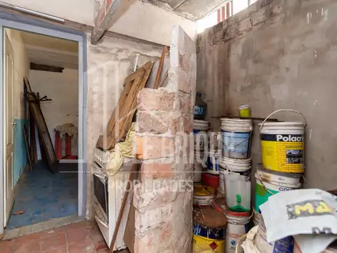Casa 5 ambientes con 1 baño