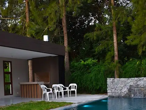Casa en Venta en Exaltación de la Cruz, USD 340.000