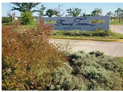 Funes Town