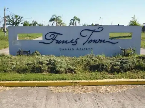 VENTA  TERRENOS EN FUNES TOWN