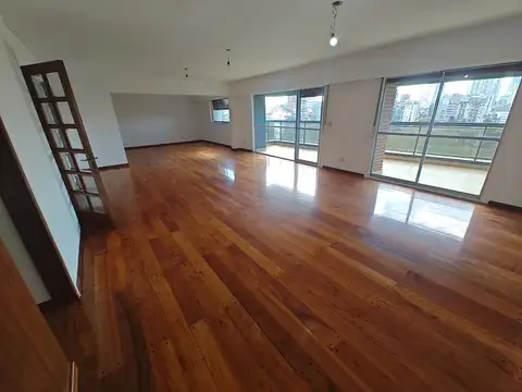 Departamento en Alquiler de 4 dormitorios