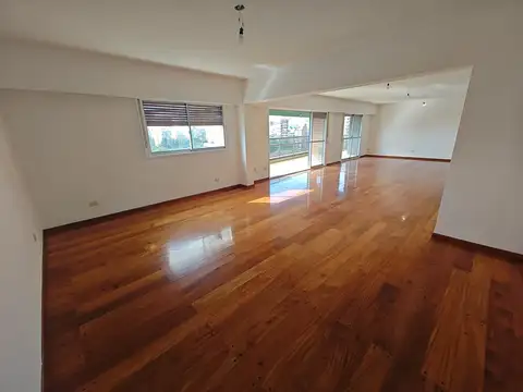 Piso con vista a Parque Las Heras