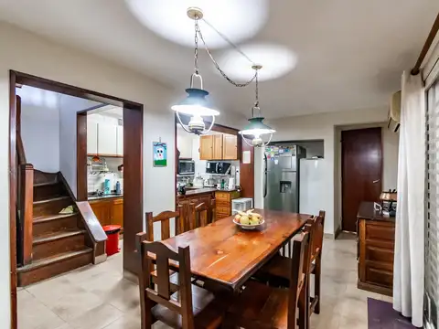 Depto Tipo Casa en Venta de 4 dormitorios