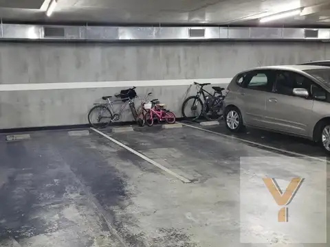 Cochera en venta - 18mts2 - Palermo