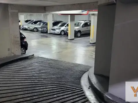 Cochera en venta - 18mts2 - Palermo