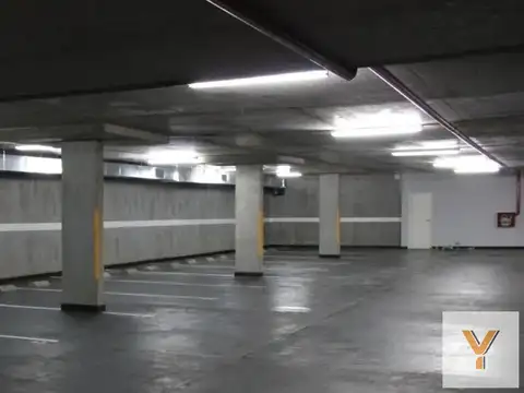 Cochera en venta - 18mts2 - Palermo