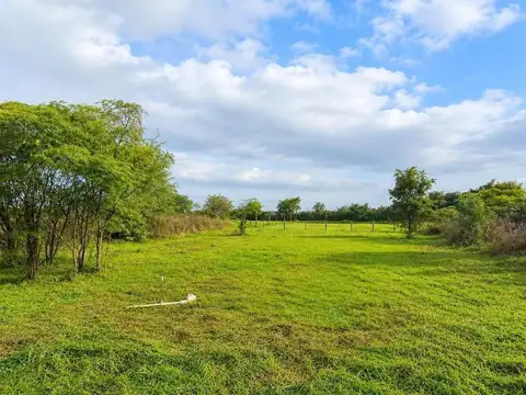 Terreno en Venta en Unquillo, Colón