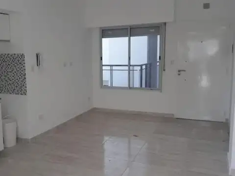 Departamento en Venta en Villa Luzuriaga, USD 69.000