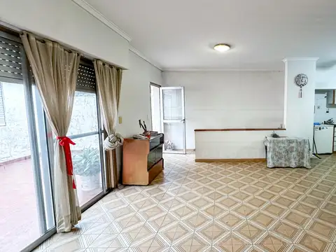 Depto Tipo Casa en Venta de 3 dormitorios