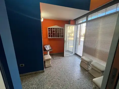 Local en Venta en Villa Dominico, USD 19.000