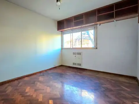 Departamento en Venta en Versalles, USD 80.000