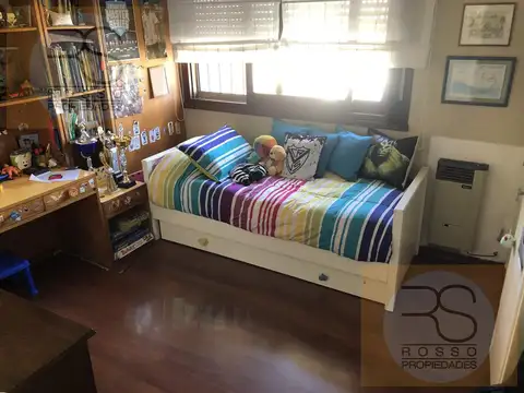 Depto Tipo Casa en Venta con 2 cocheras