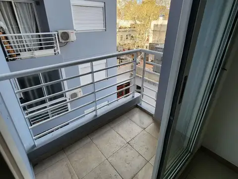 Departamento en Alquiler en Paternal, $ 700.000
