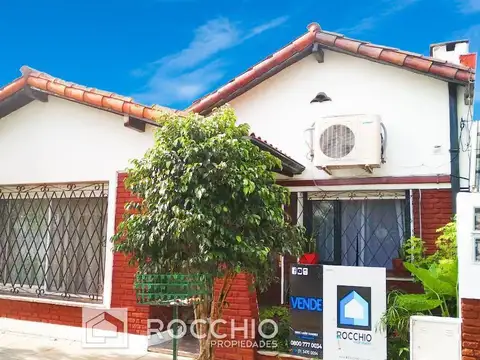 Casa 3 ambientes. | FRIAS 7515