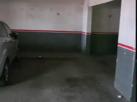 "EXCELENTE UBICACIÓN" SENILLOSA 250, COCHERA FIJA CUBIERTA